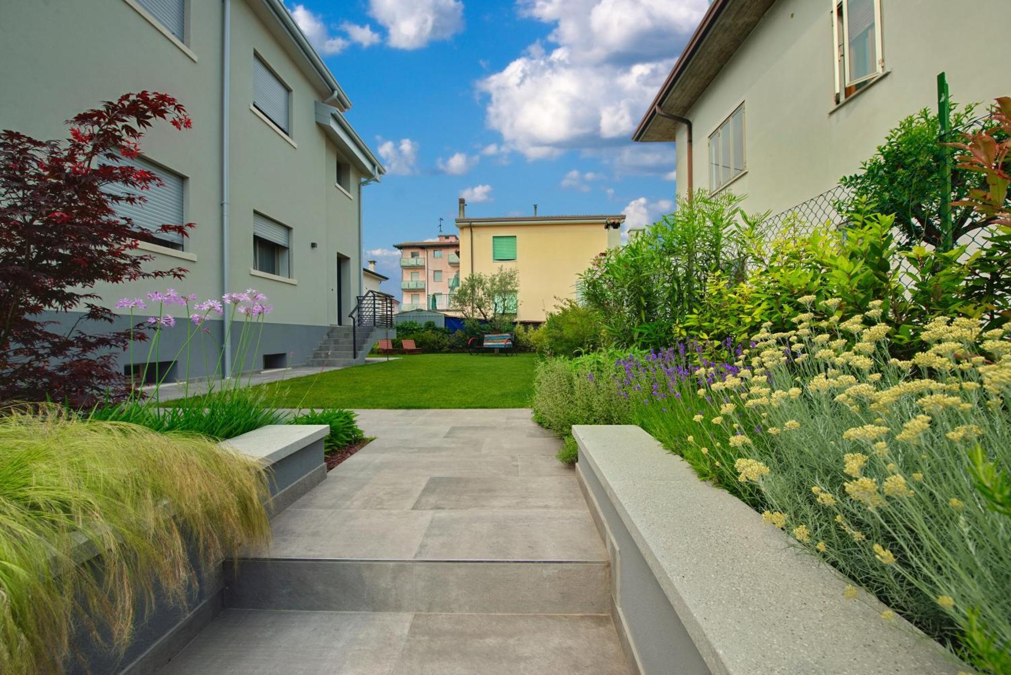Via Goito 25 Rooms & Apartment Peschiera del Garda Exteriér fotografie
