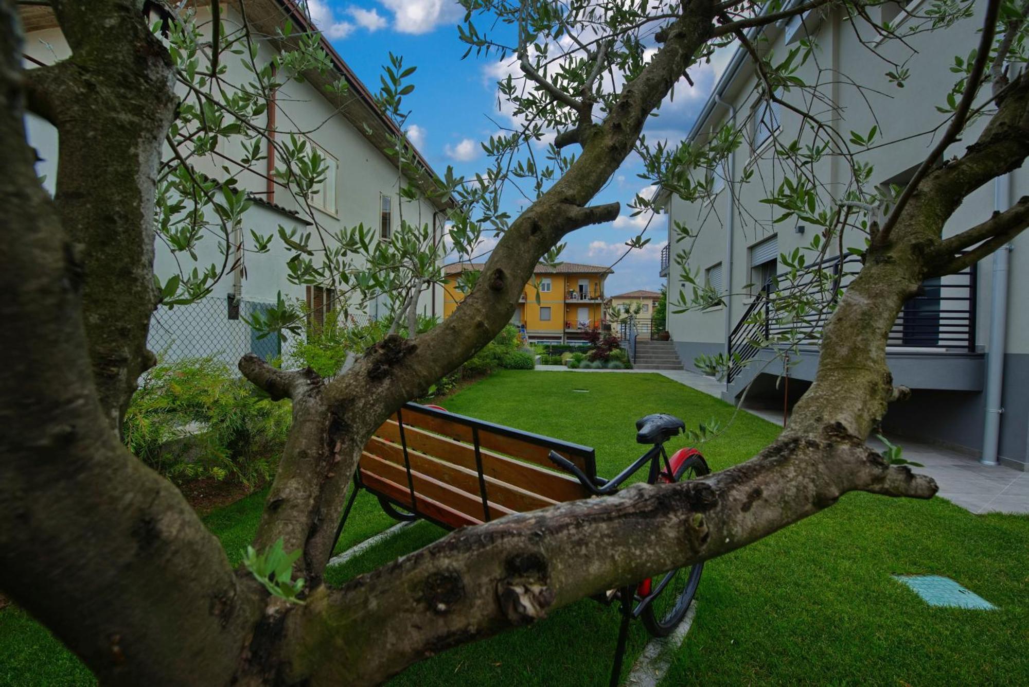 Via Goito 25 Rooms & Apartment Peschiera del Garda Exteriér fotografie
