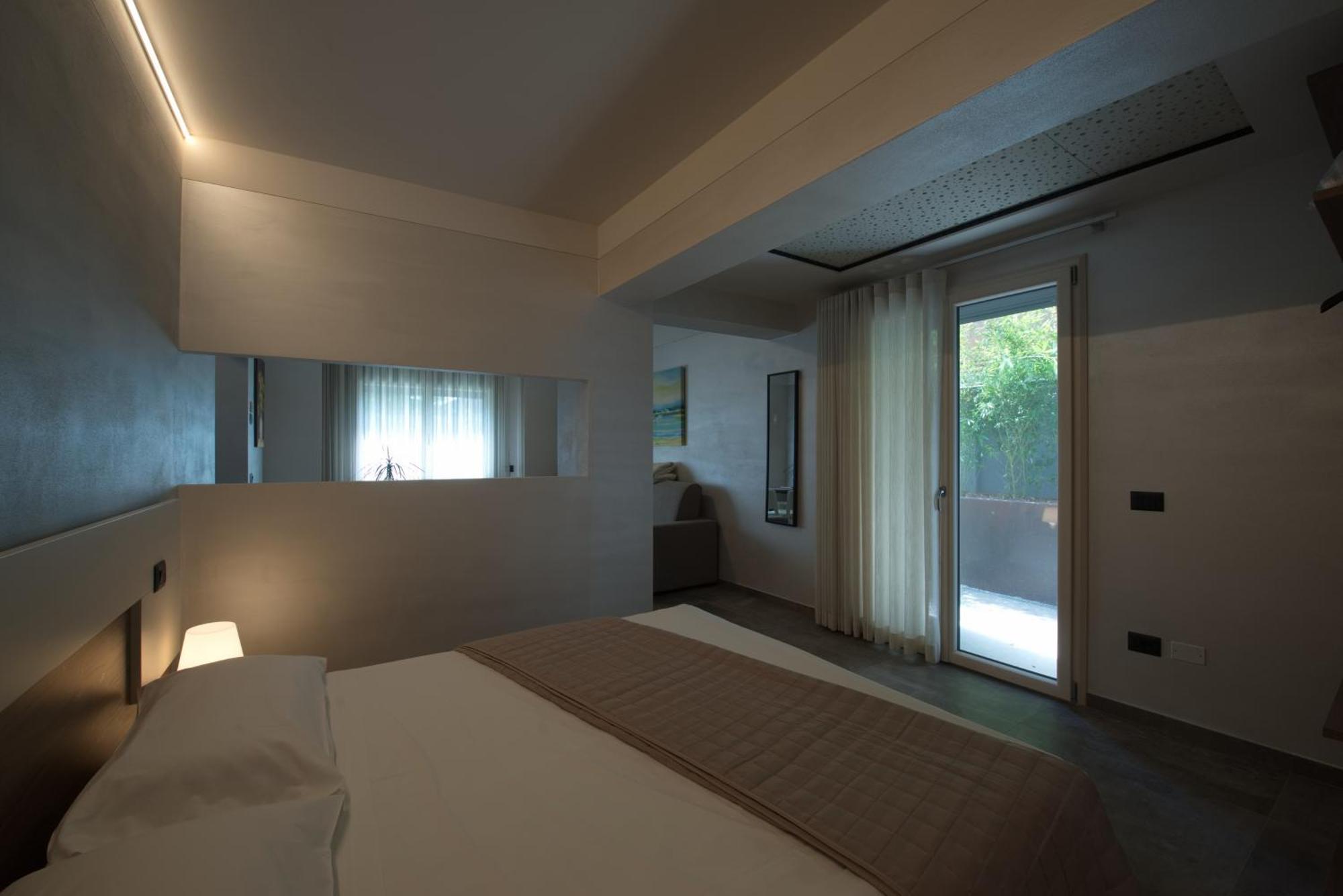 Via Goito 25 Rooms & Apartment Peschiera del Garda Exteriér fotografie