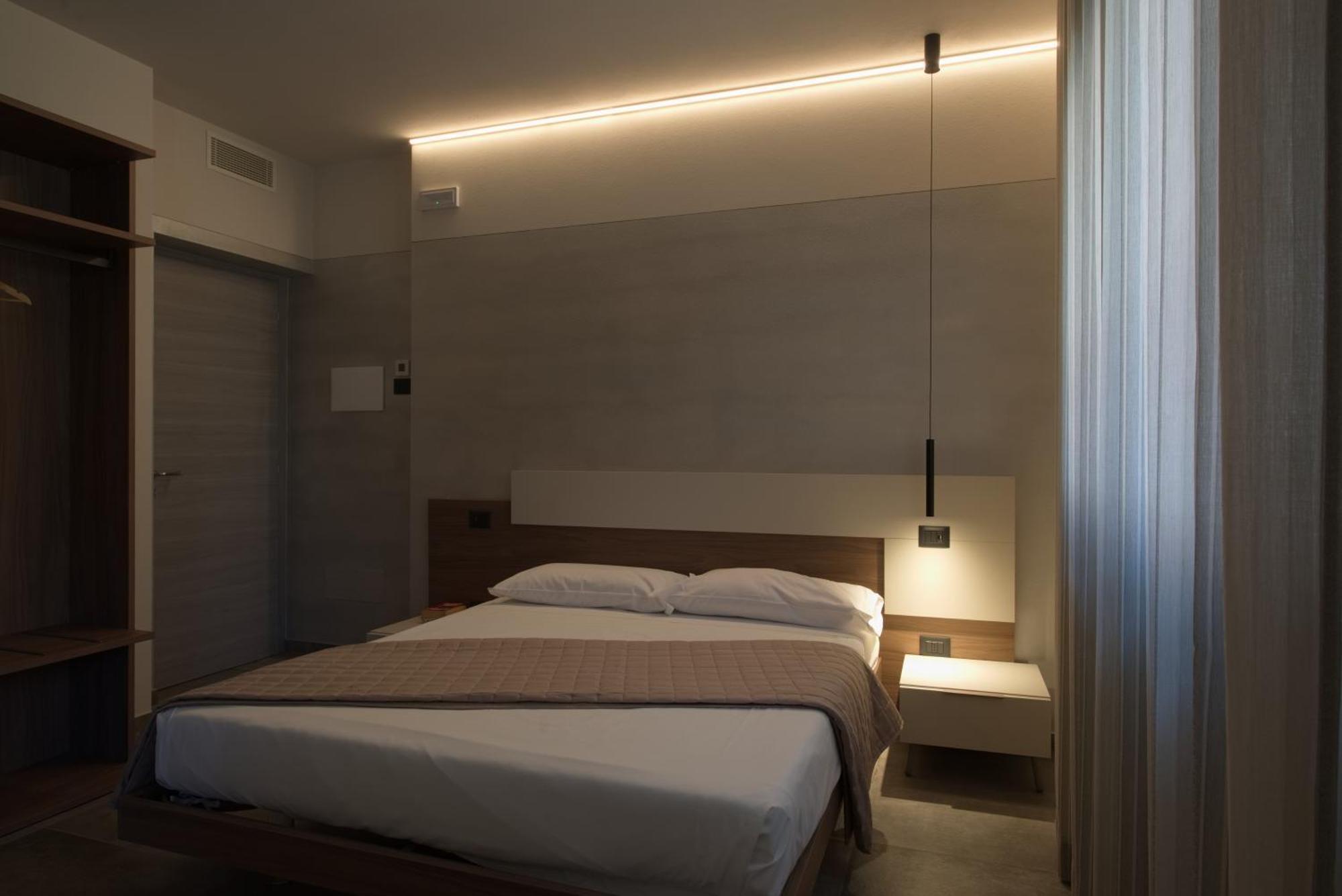 Via Goito 25 Rooms & Apartment Peschiera del Garda Exteriér fotografie