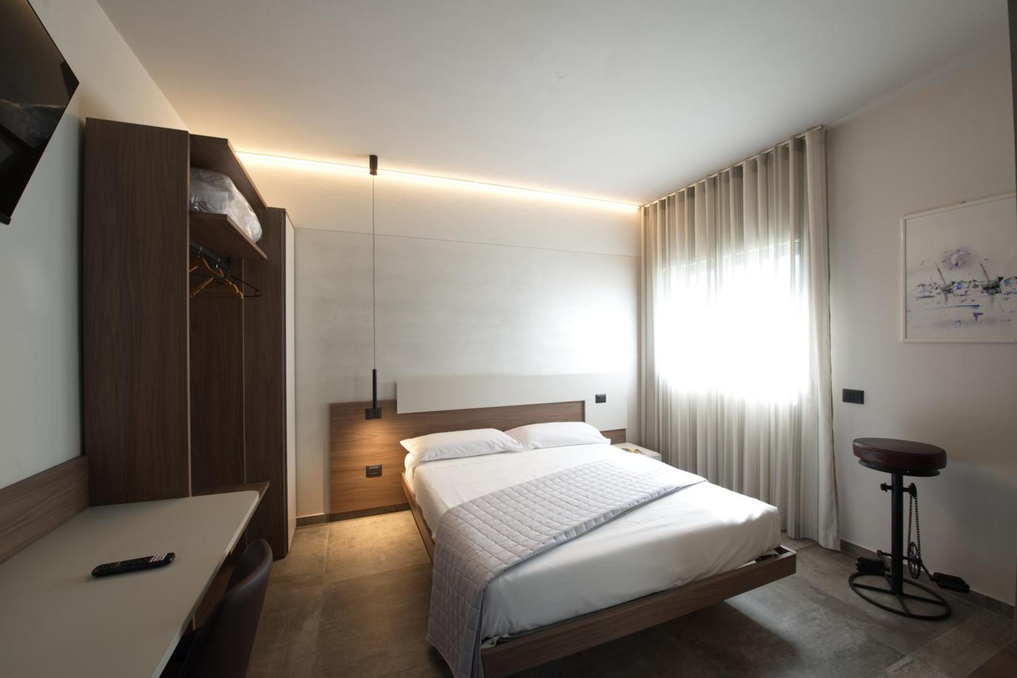 Via Goito 25 Rooms & Apartment Peschiera del Garda Exteriér fotografie